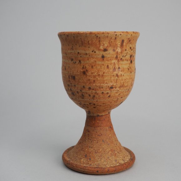 Vintage hand thrown earthenware wine goblet - Picture 3 of 8